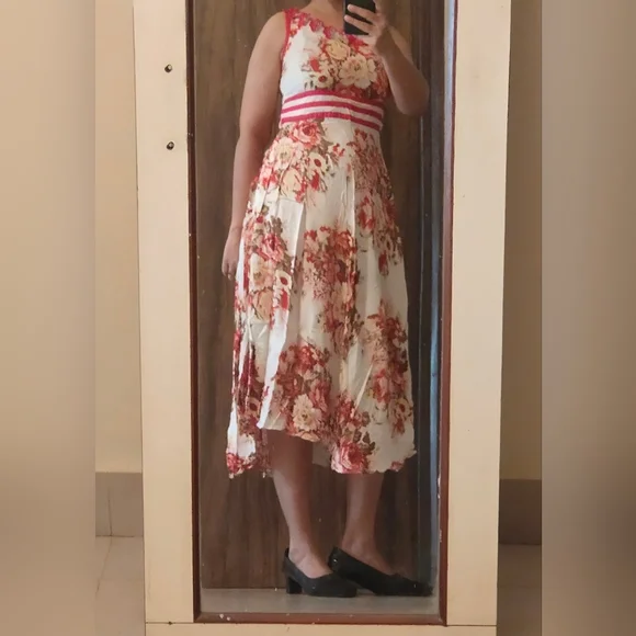 Myntra A line dress belted dress sleeveless - Picture 1 of 5